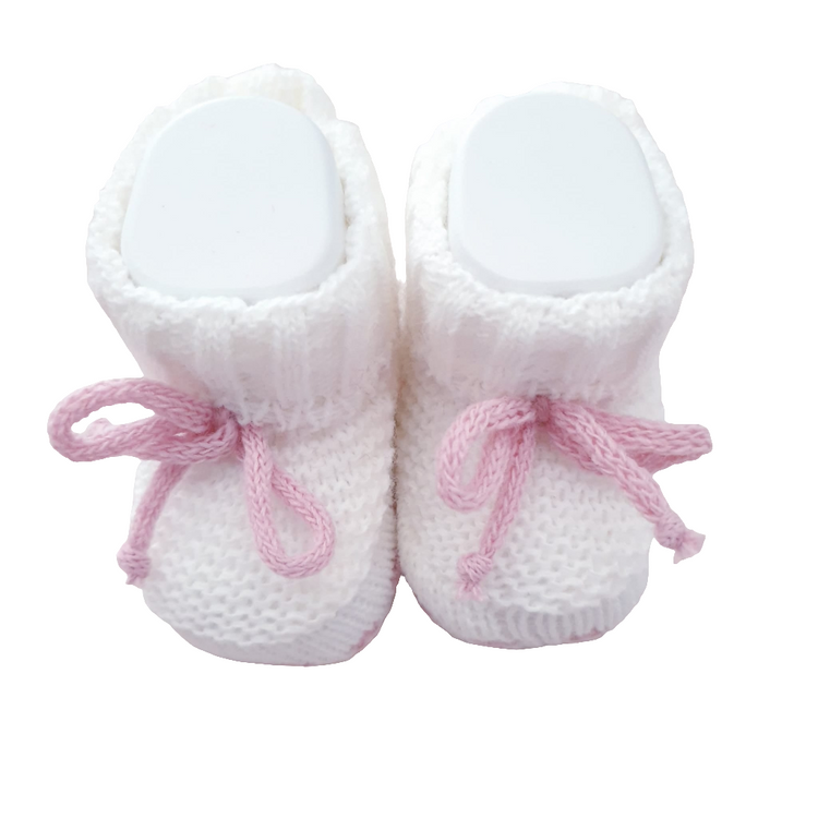 Newborn baby shoes in wool blend
