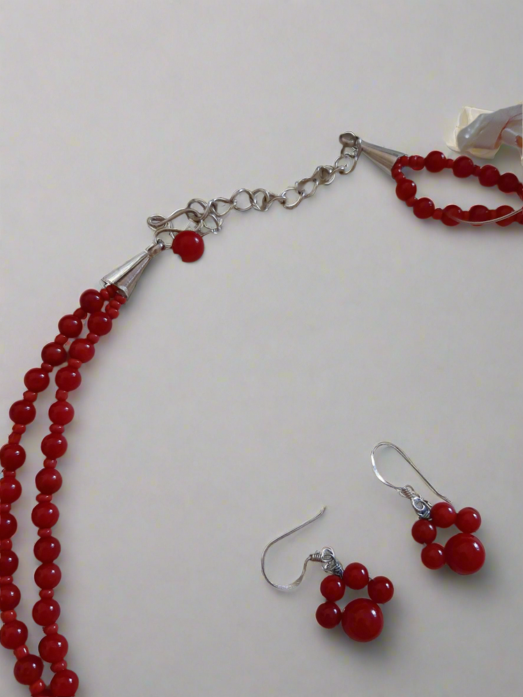 Collana in pietre naturali fiore corallo bamboo e agata