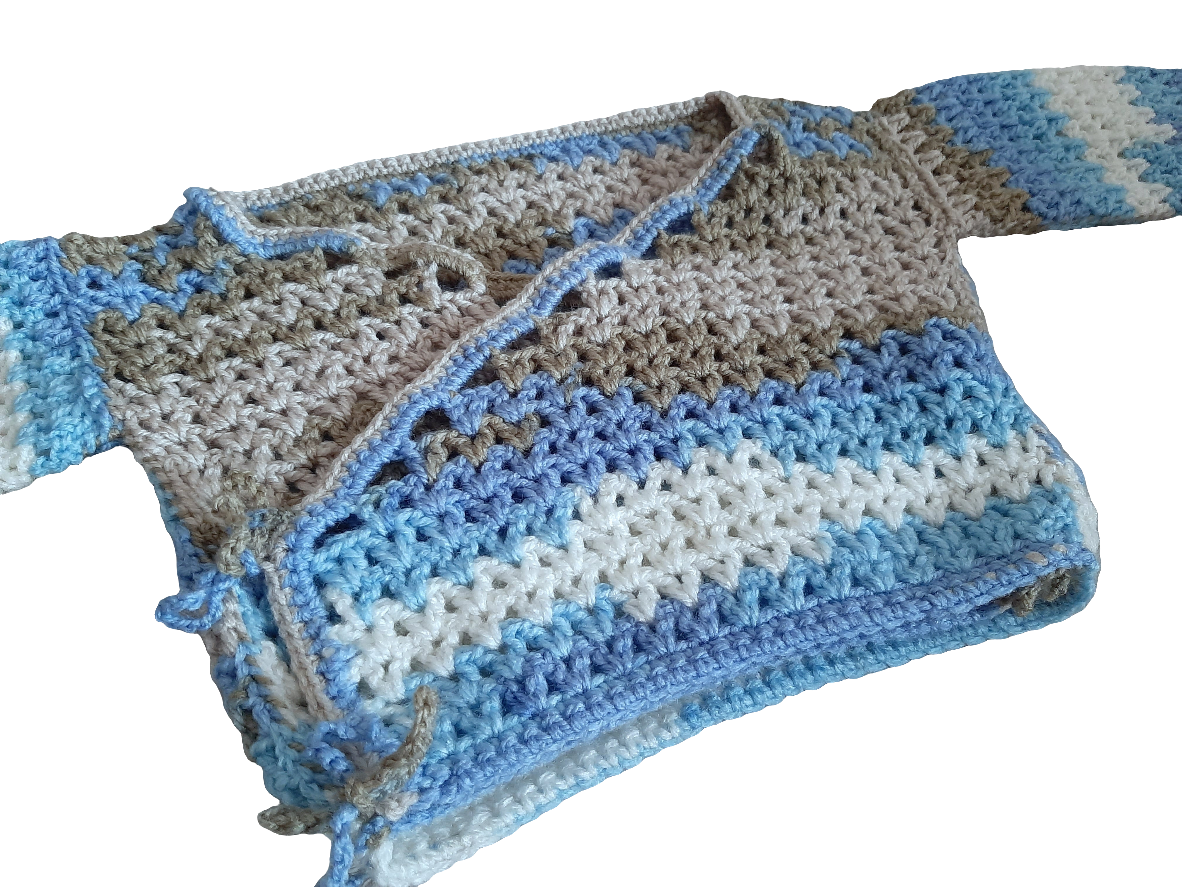 Incrociatino coprifasce neonato realizzato all'uncinetto tg