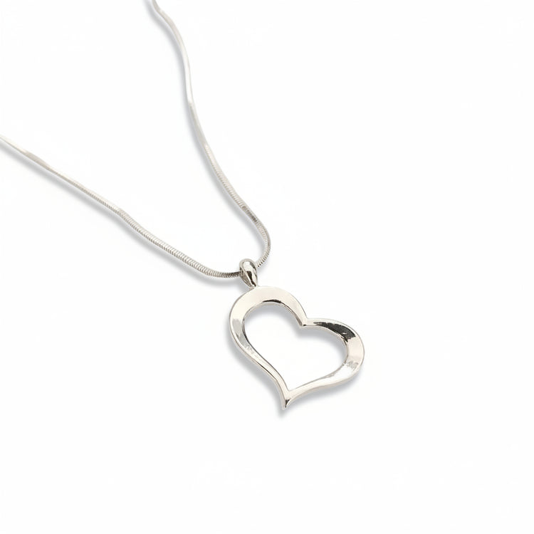 Collana Girocollo con Ciondolo Cuore e Zirconi Bianchi - Tono Argento