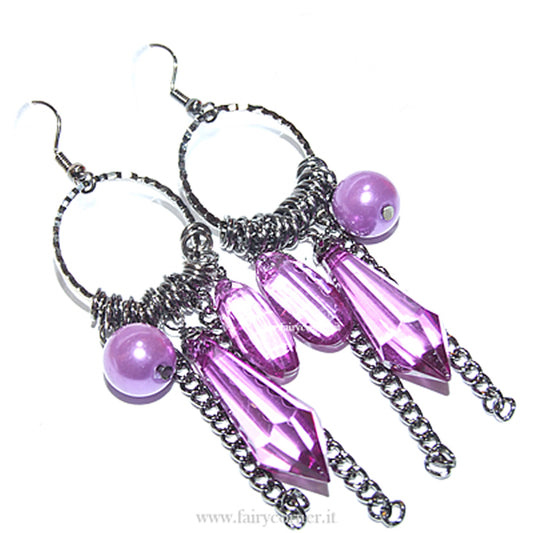 orecchini donna lunghi pendenti bruniti perle e pendenti viola