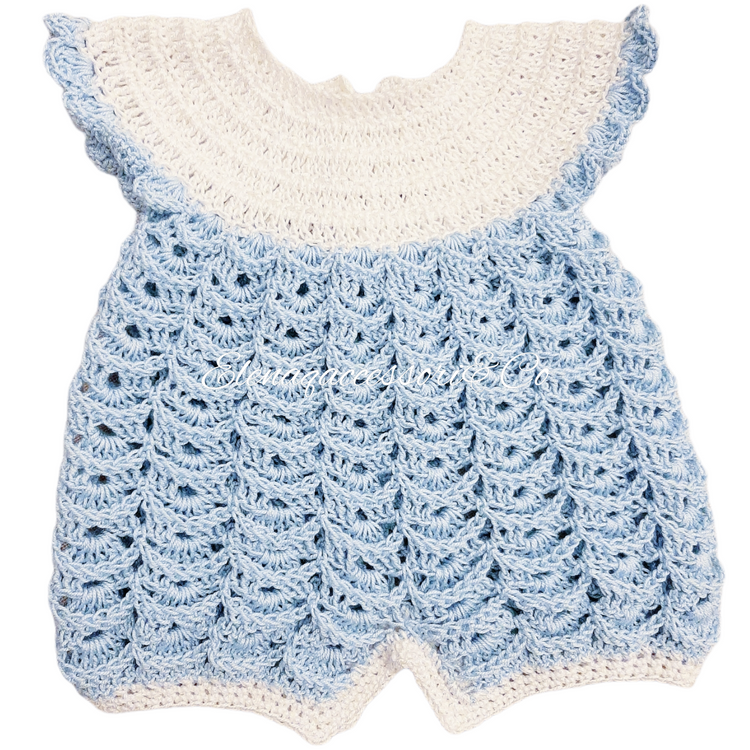 100% cotton newborn romper size 0-3 Light blue - handcrafted crochet