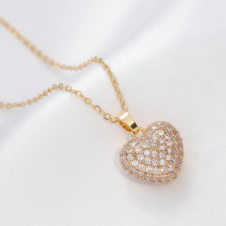 Collana Girocollo con Ciondolo Cuore Pavé di Zirconi