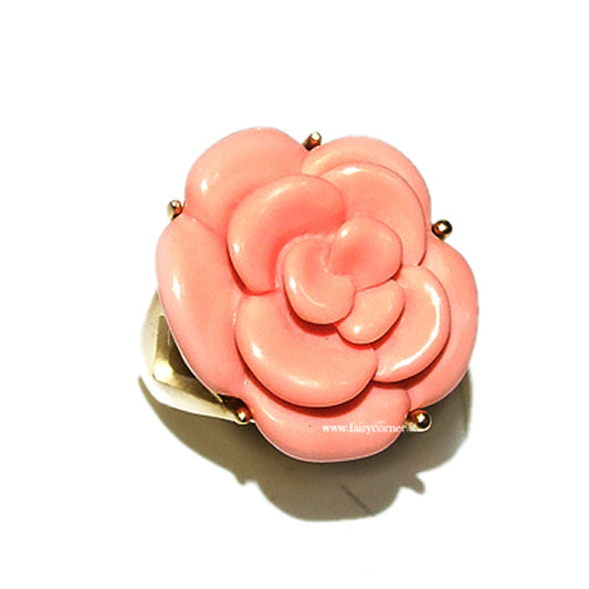 Anello donna tono oro satinato con rosa color salmone – mis. 12