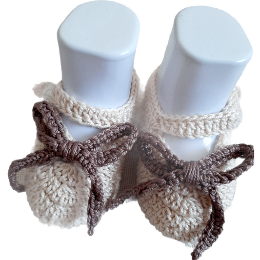 Scarpine Cotone Neonata Neonato 0-3 mesi Ecrù tipo bambola con fiocco - uncinetto