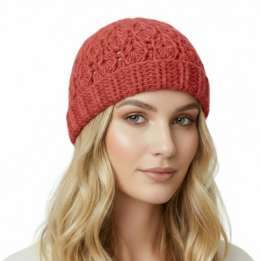 INTRECCI women's wool cap mod. B artisanal crochet