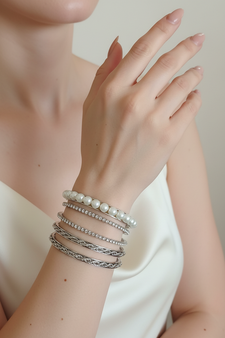Bracciale set 5 bracciali strass bianco tono argento